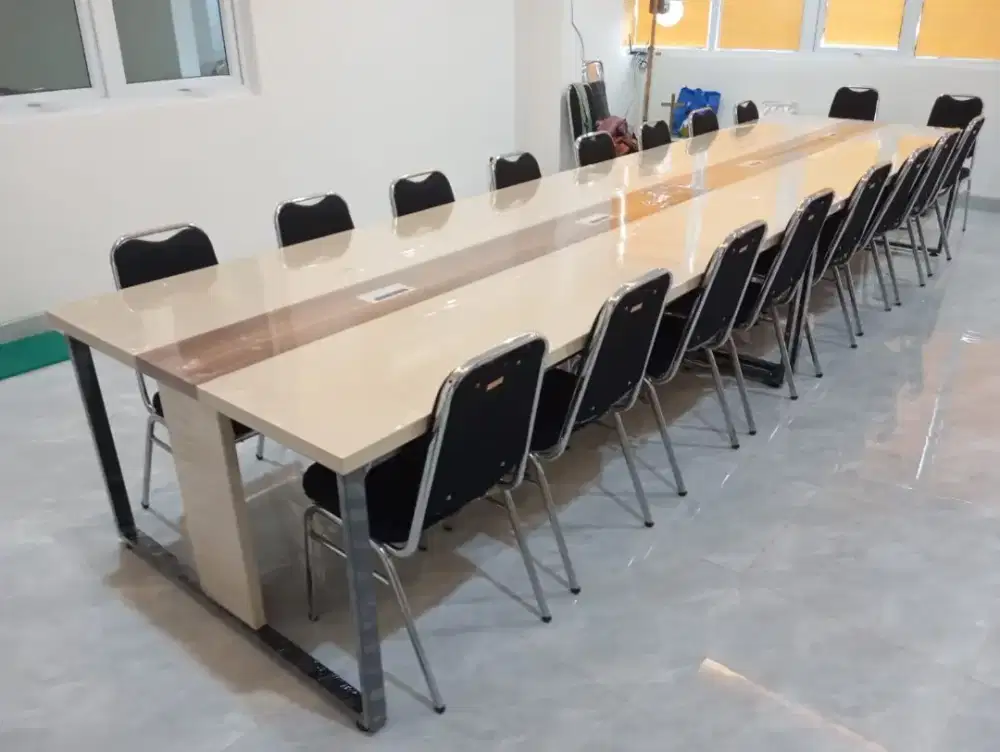 meja meeting kantor 4mtr