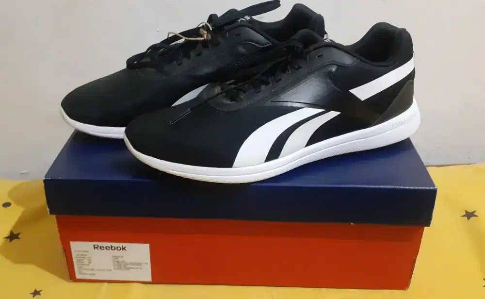 Sepatu Reebok Stridium Original