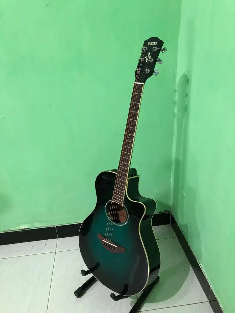 Gitar yamaha apx 600 like new