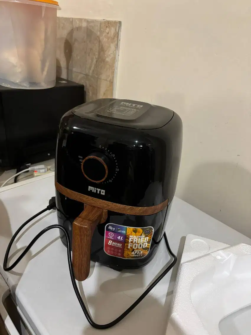 JUAL MURAH & CEPAT! MITO AIR FRYER AF5 800 WATT! BARU SEKALI DIPAKAI!