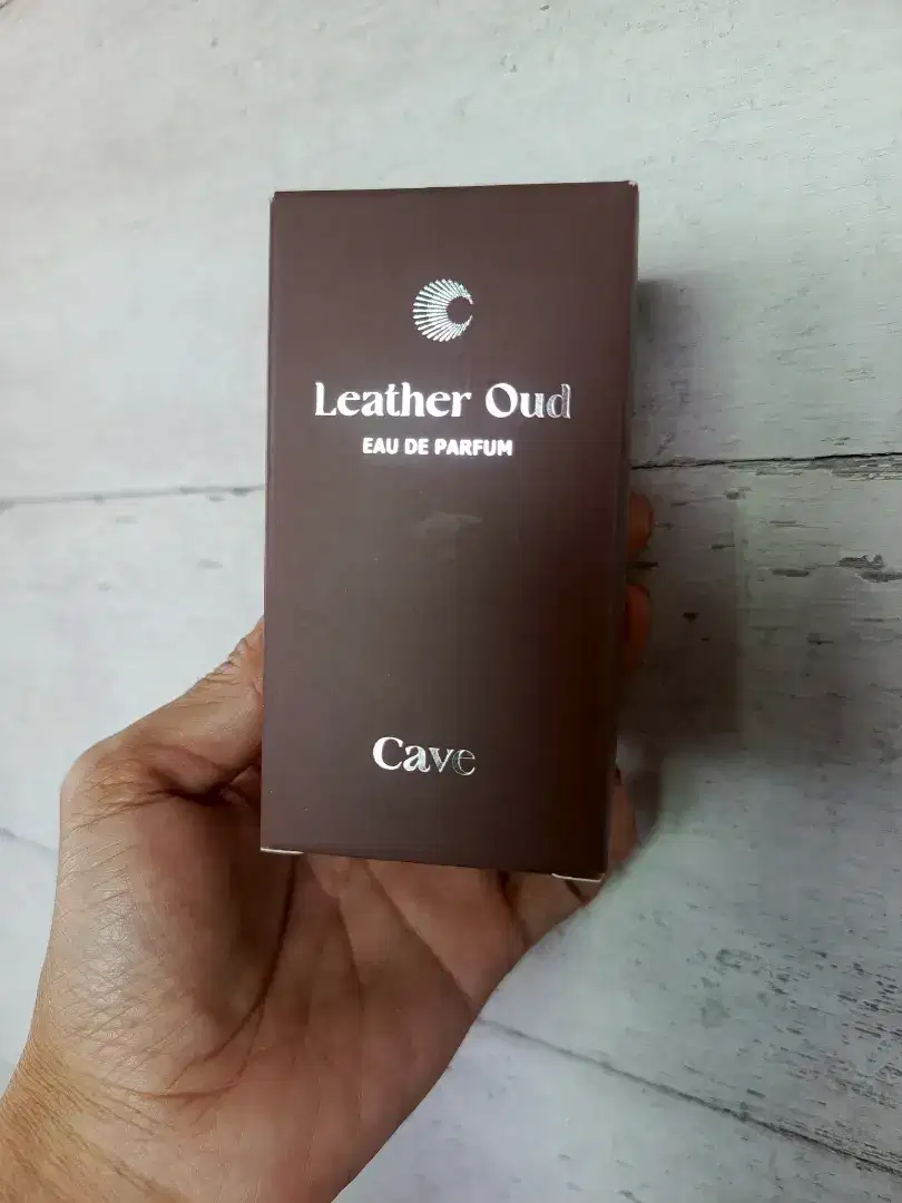 Parfume Cave Leather Oud Khusus Pria EDP HARGA PAS