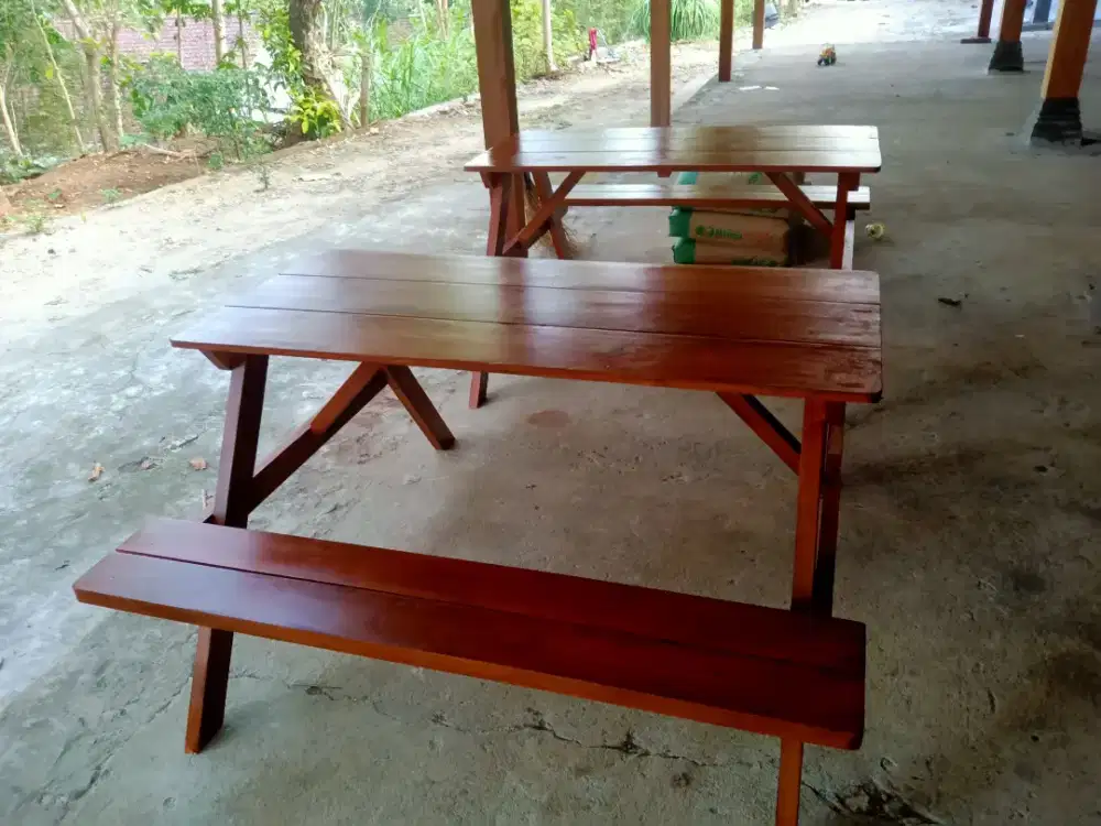 Meja kursi minimalis