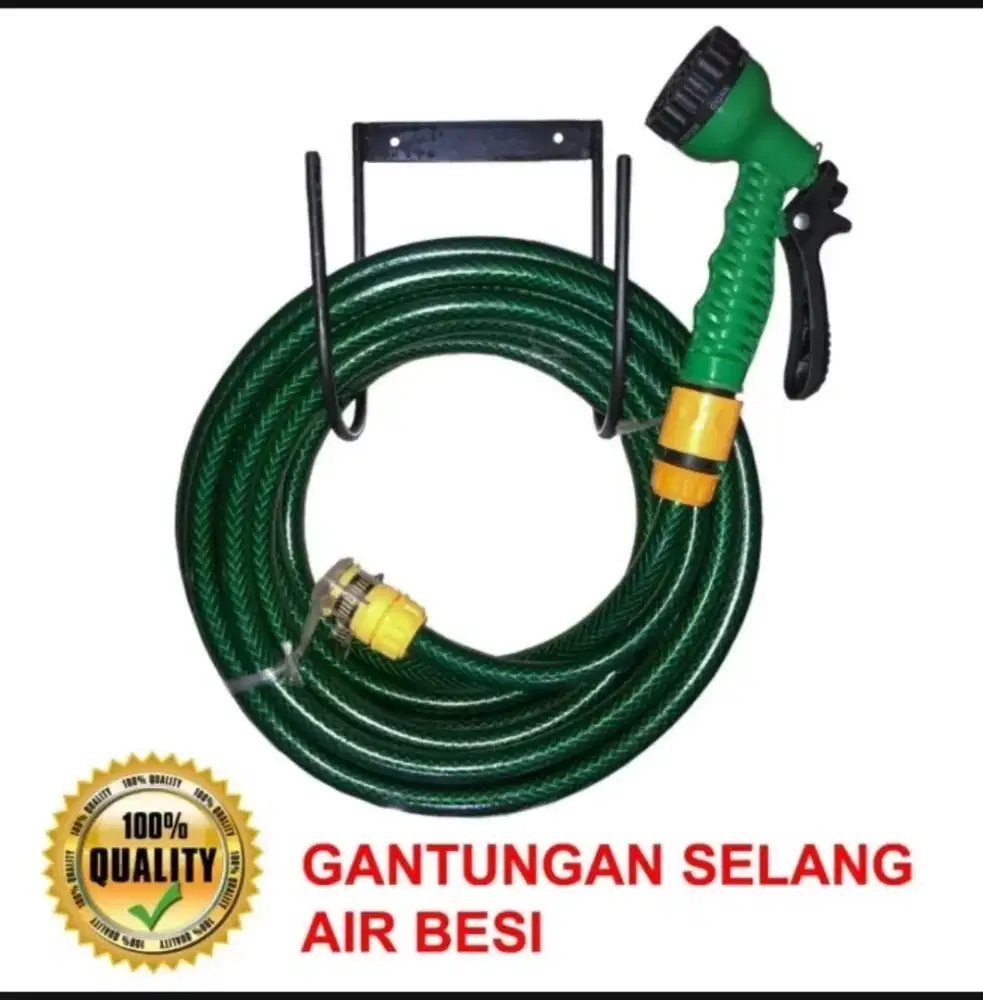 Gantungan selang air taman outdoor