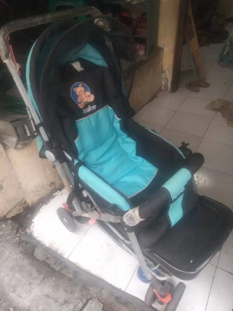 stroller bayi bekas