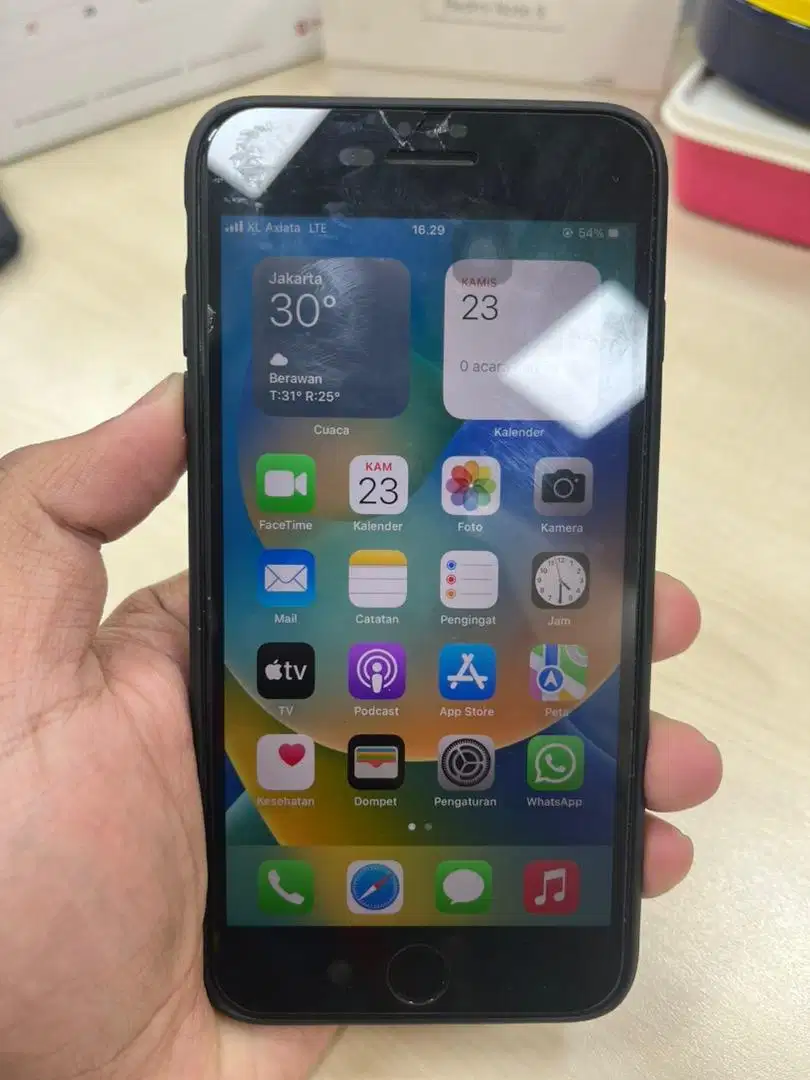 Iphone 8 plus 64GB ex ibox