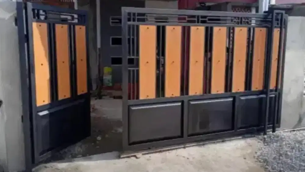 Pagar dorong minimalis