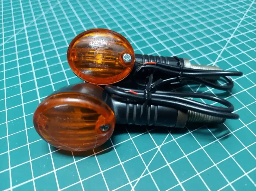 Lampu sein sachs Madass 125 sepasang sudah LED