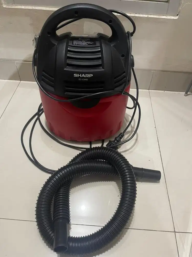 JUAL MURAH DAN CEPAT ! VACUM SHARP KONDISI MASIH BAGUSSS ! NEGO TIPISS