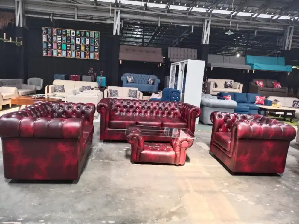 SOFA MILANO 321 PLUS MEJA MAROON OSCAR