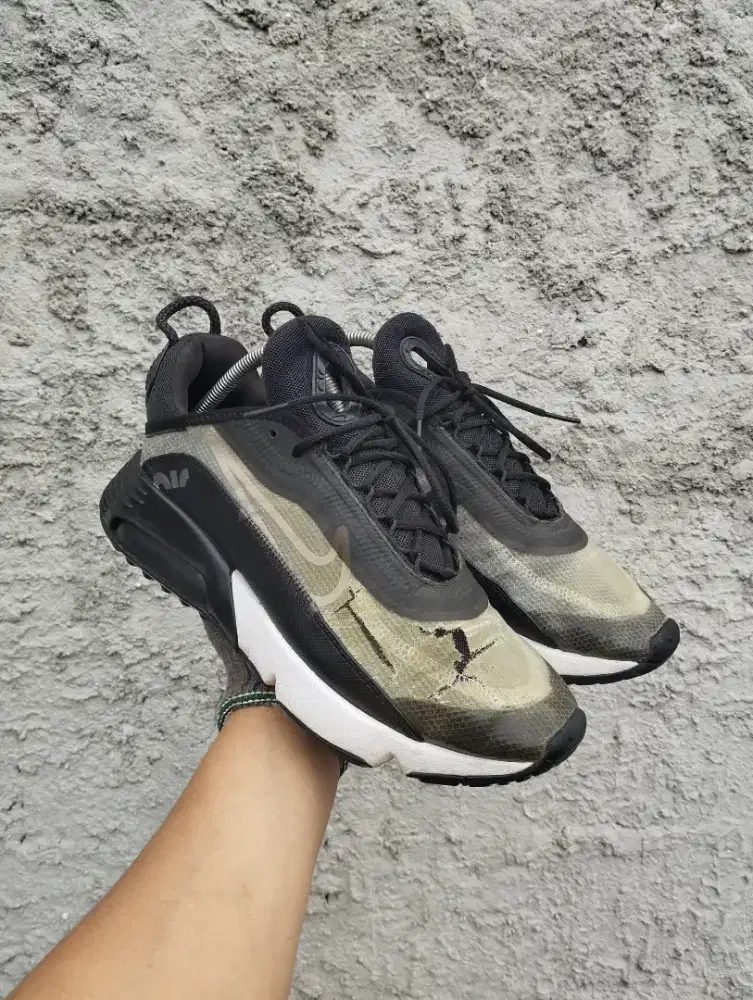 SEPATU NIKE AIR MAX 2090 SECOND