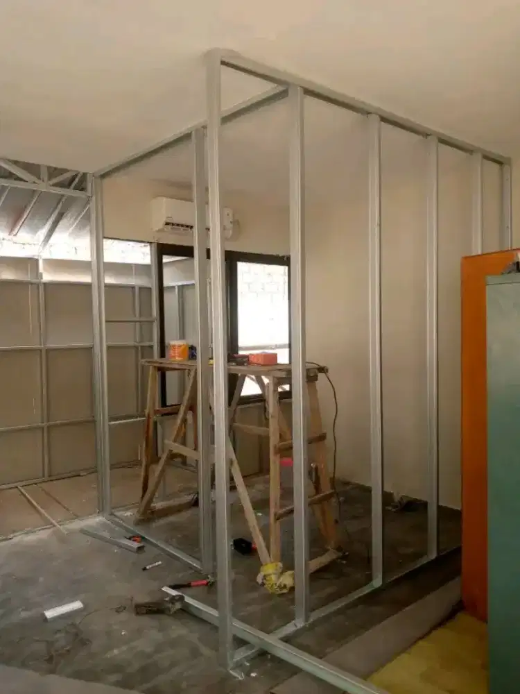 Jasa tukang  harian atau borongan