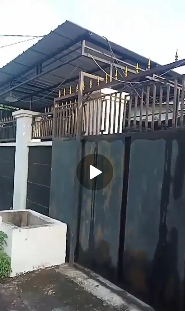 Dijual Rumah Lokasi Strategis di Tukum Lumajang