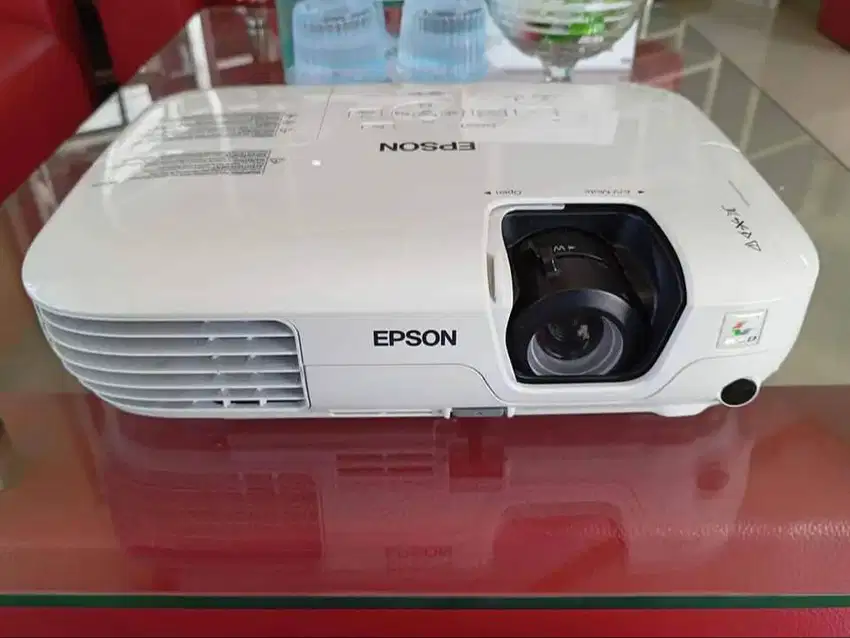 lcd Proyektor Epson EB-X 7 seken like new full segel