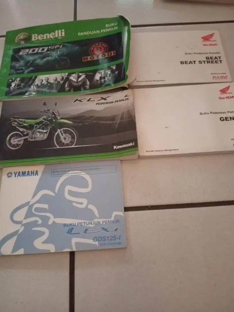 Buku manual Honda Yamaha Kawasaki
