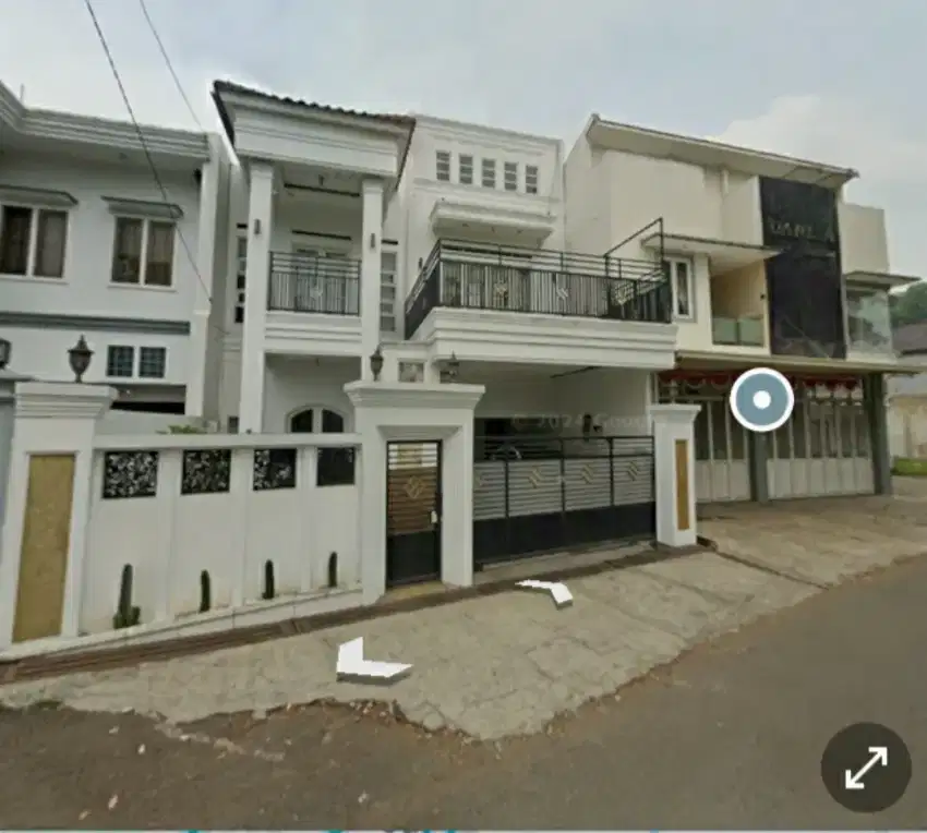 Dijual rumah lokasi strategis