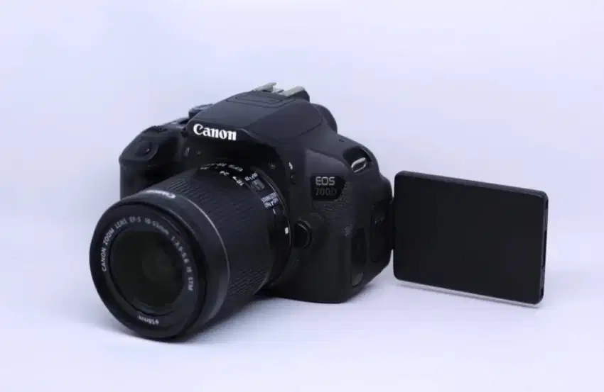 kamera canon eos 700D
