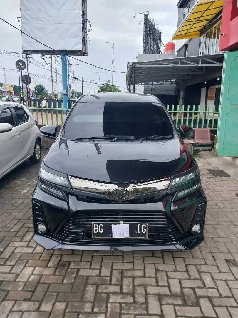 Avanza veloz GR manual 2021 dp nego