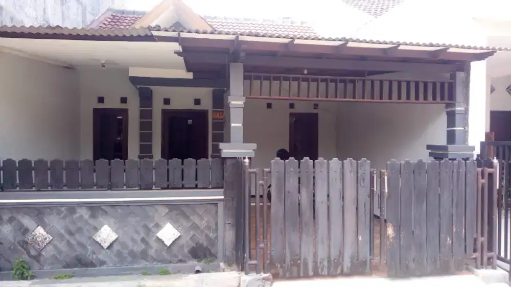 Dijual Rumah di Puri Indah Sidoarjo