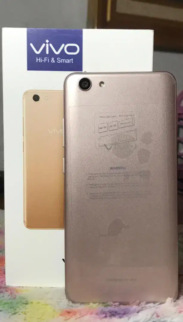 Layar 6,7 inci Vivo Y71