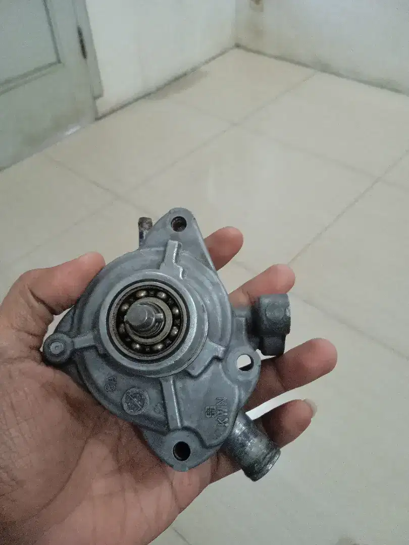 Water pump Vario 150 Led