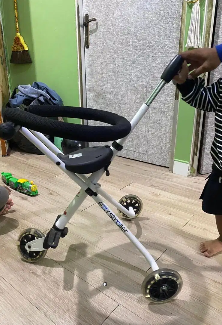 Stroler anak roda 3