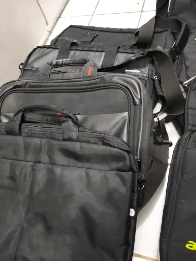 Tas Laptop ukuran sd 16 inch