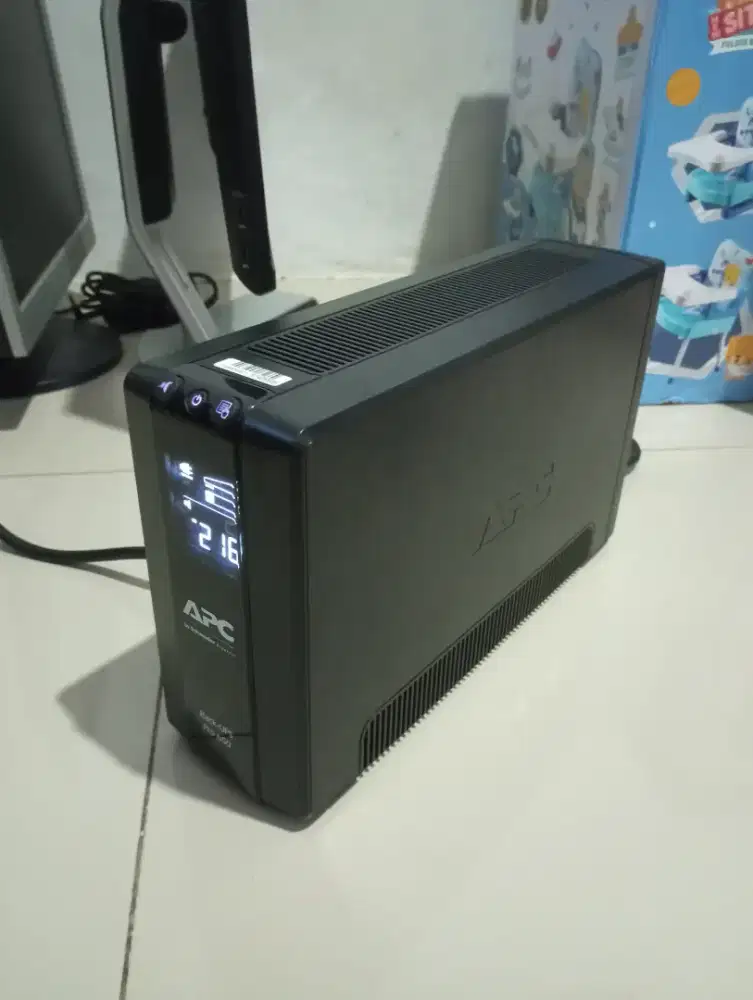 UPS APC Back-UPS PRO 650 650va