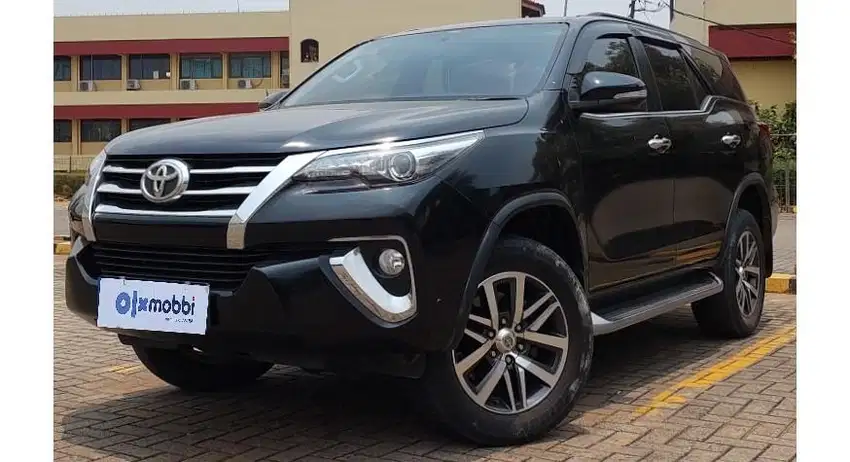 Pajak Hidup TDP 16JT Toyota Fortuner 2.4 4x2 VRZ Solar-AT Hitam 2016