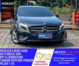 Tdp35JT Mercedes Benz Mercy A200 Hatchback HB Hitam Metalik Low Km