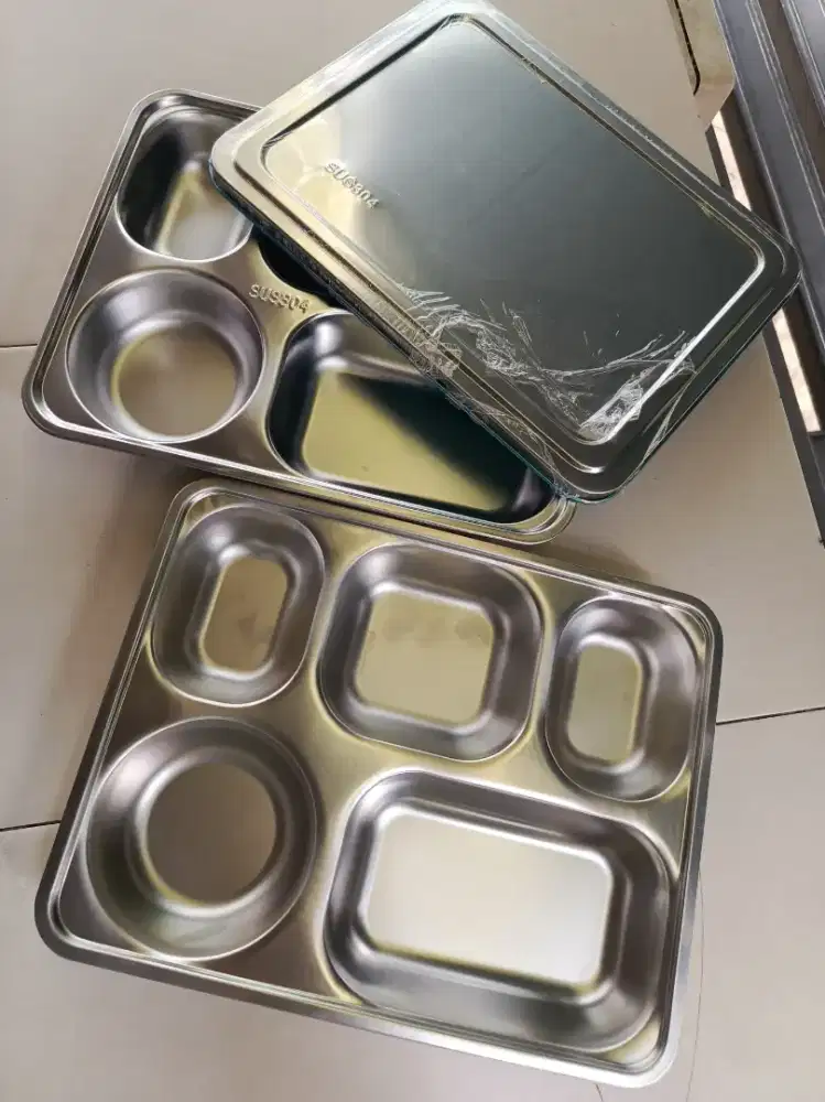 TEMPAT MAKANAN STANLESS STEEL