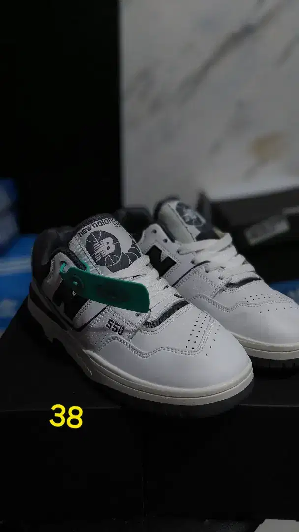 Sepatu casual running lari adidas nike vans coverse nb new balance