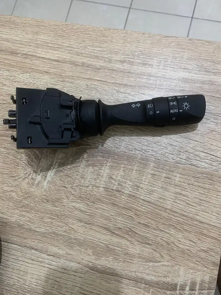 Saklar foglamp avanza/xenia FWD, raize/rocky