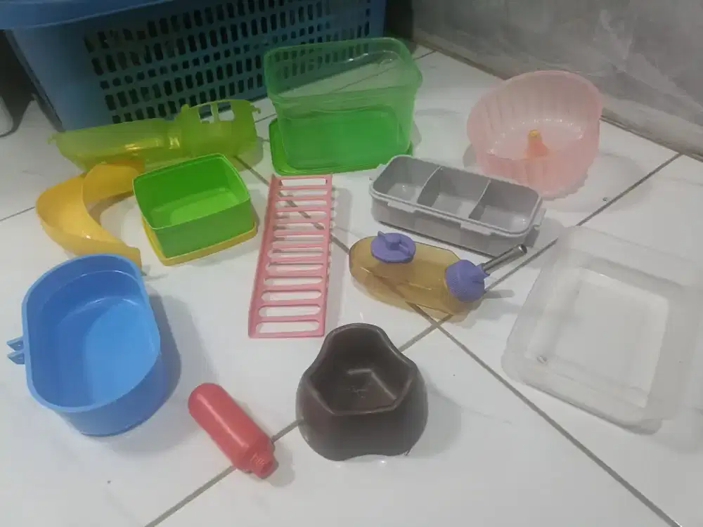 Aksesoris Perlengkapan Hewan Peliharaan