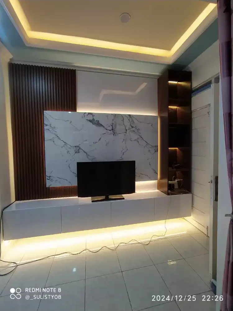 Lemari TV Ruang keluarga Elegant