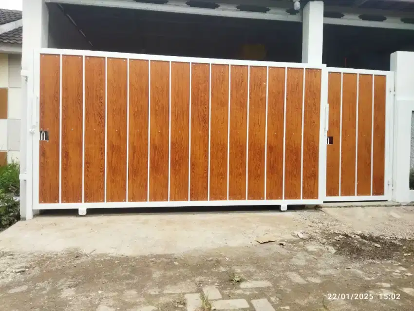 pagar woodplank kombinasi kekinian