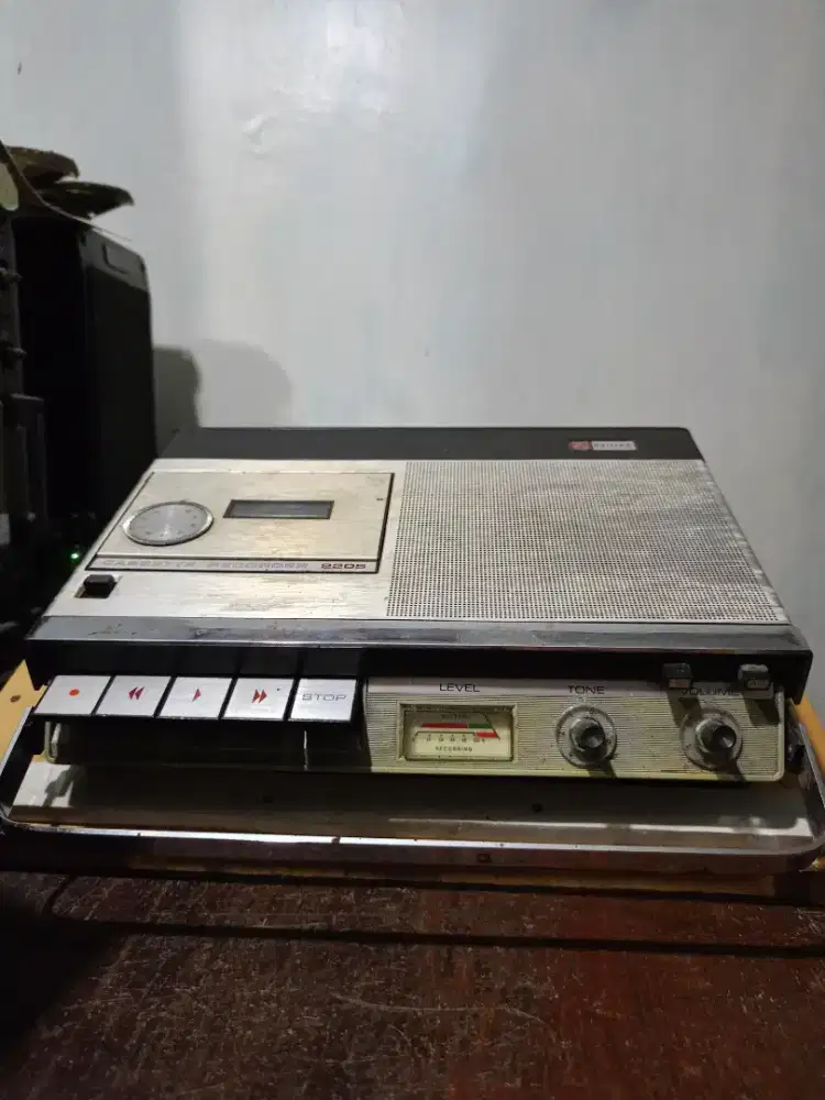 Tape kaset vintage 60an