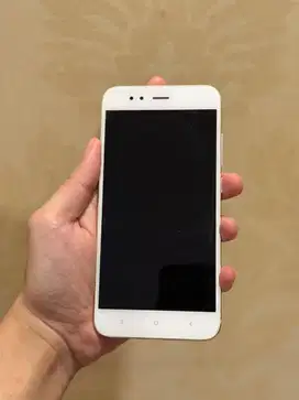 Xiaomi Mi Redmi A1 (Mi 5X) RAM 4GB Internal 64GB