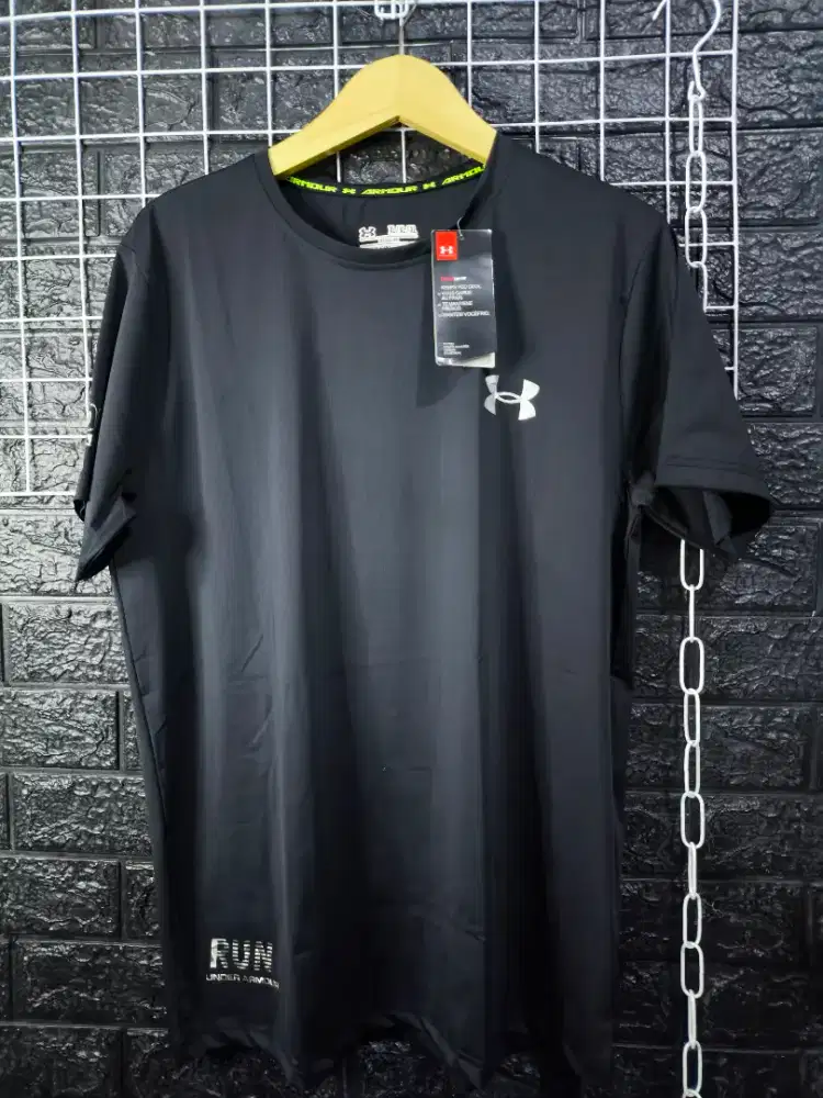Kaos running under armor size L to XL