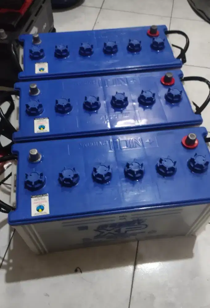 Aki N100 ah, masih orisinil, aki seken serasa baru.. Bergaransi..