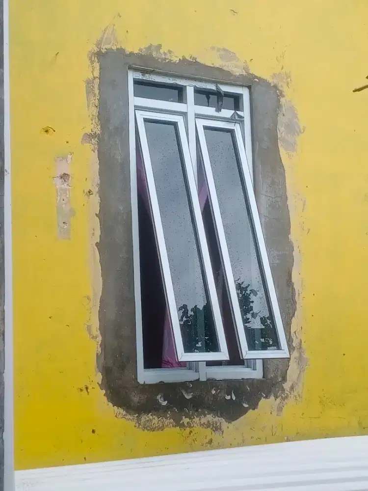 jendela almunium swing dan sleding