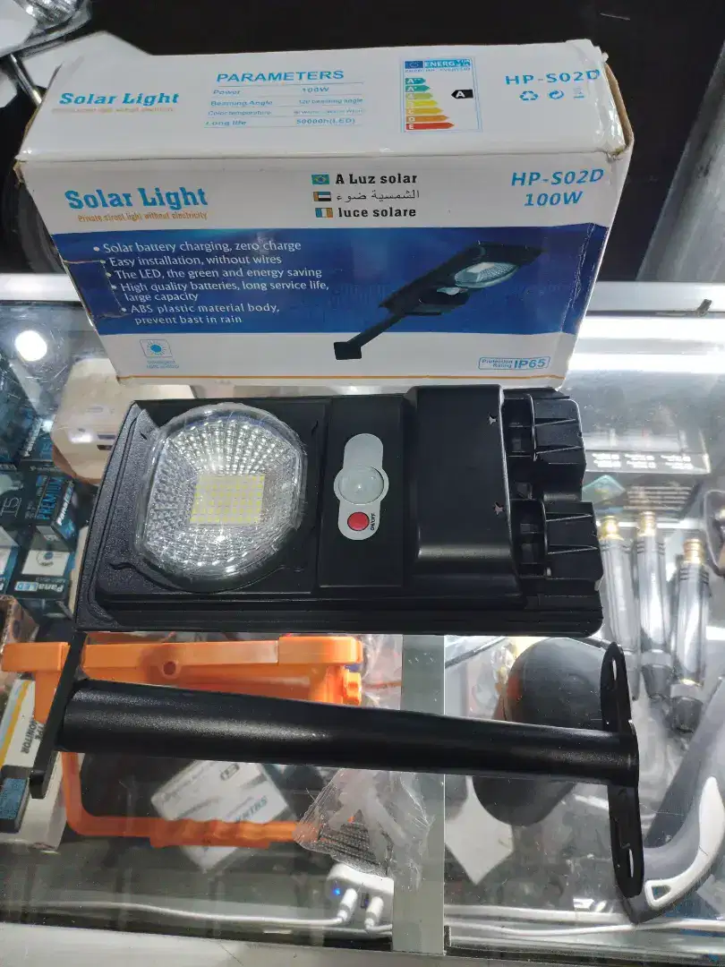 lampu solar lampu taman lampu jalan tenaga surya