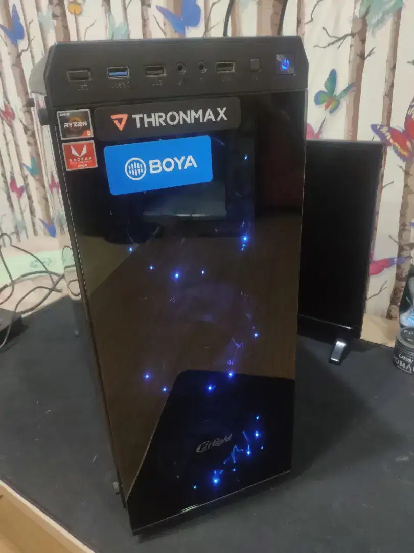 PC Gaming Rakitan Ryzen 5 3500G Ram 16GB DDR4