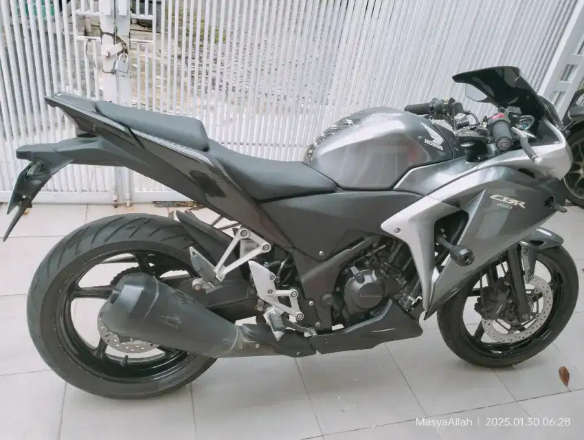 CBR ABS 2012 250R Probolinggo Jawa Timur