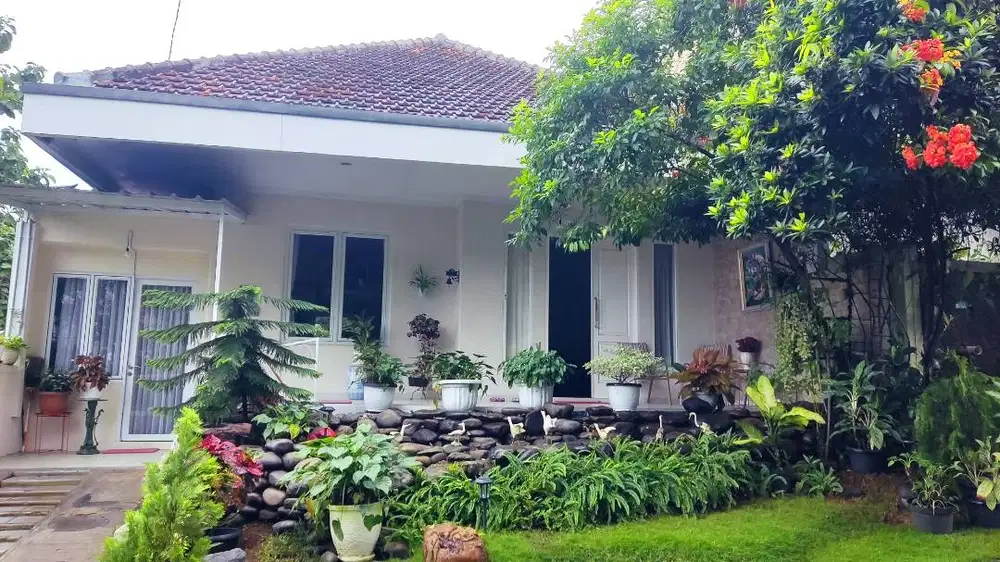 SENTUL CITY DIKELILINGI TAMAN ADA BASEMENT FULLY FURNISHED