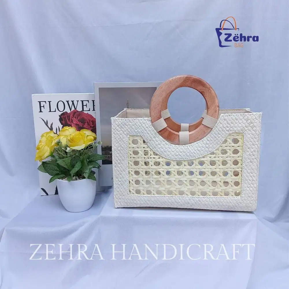 Tas hampers anyaman pandan untuk souvenir acara