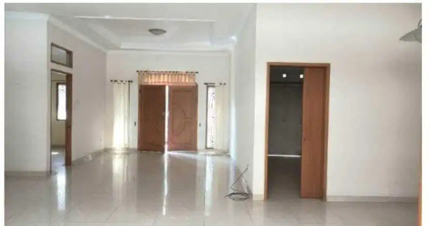 Dijual Rumah siap huni di Taman Kopo Indah 3