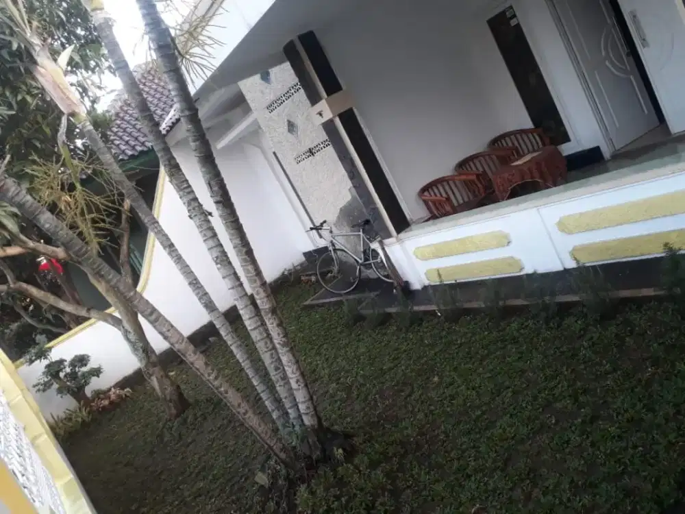 Rumah Luas Jl Parakan Waas, Komplek Parakan, Dekat Griya Batununggal