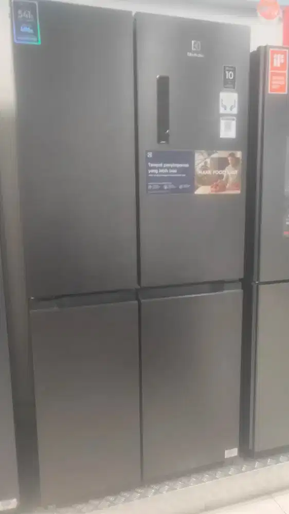 Kulkas MDR Electrolux