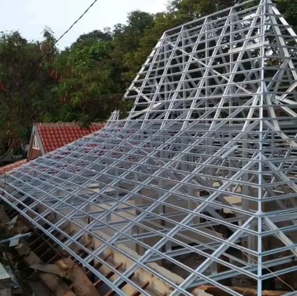 BONGKAR ATAP LAMA DAN PASANG ATAP BARU 41