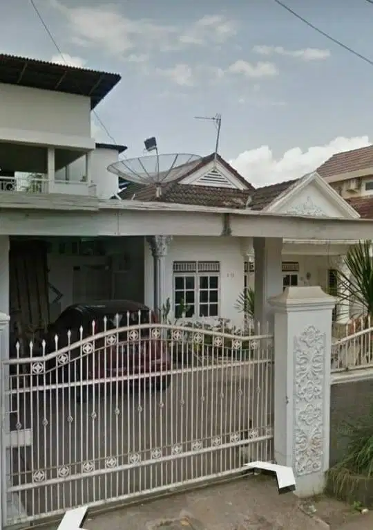 Dijual Cepat (rumah 1,5 Lt open nego)